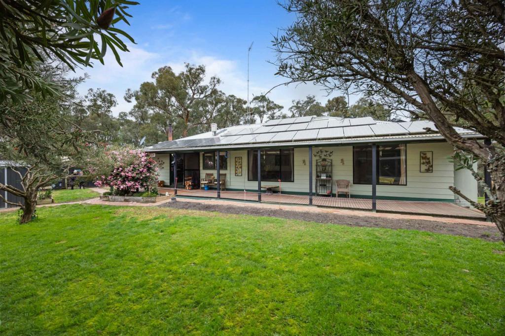 2334 Glenelg Hwy, Scarsdale, VIC 3351