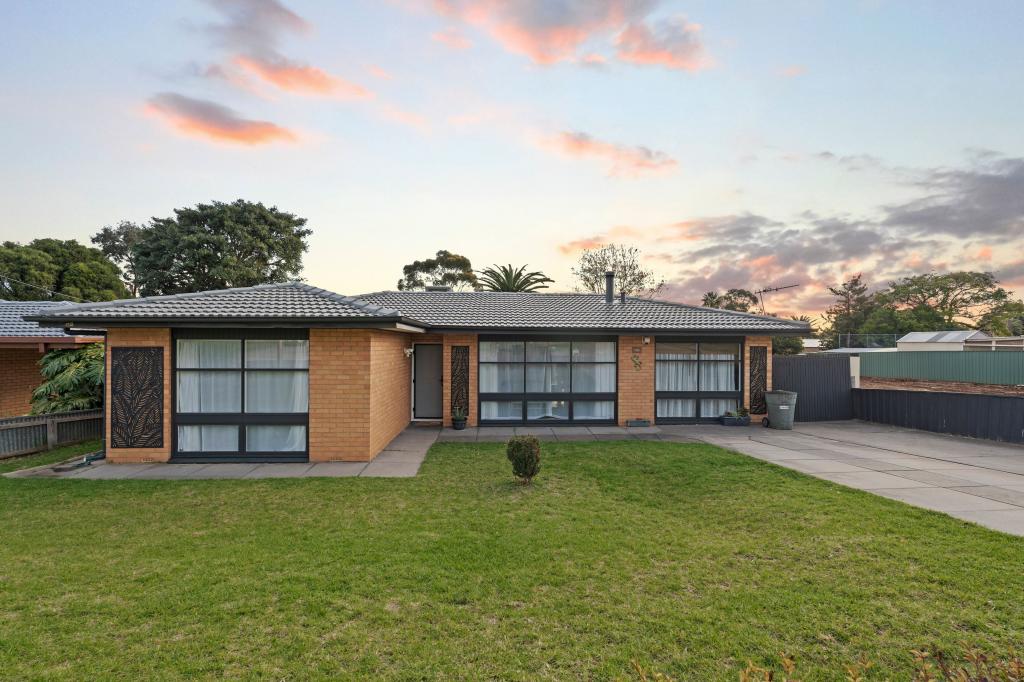 25 MEADOW WAY, HACKHAM WEST, SA 5163