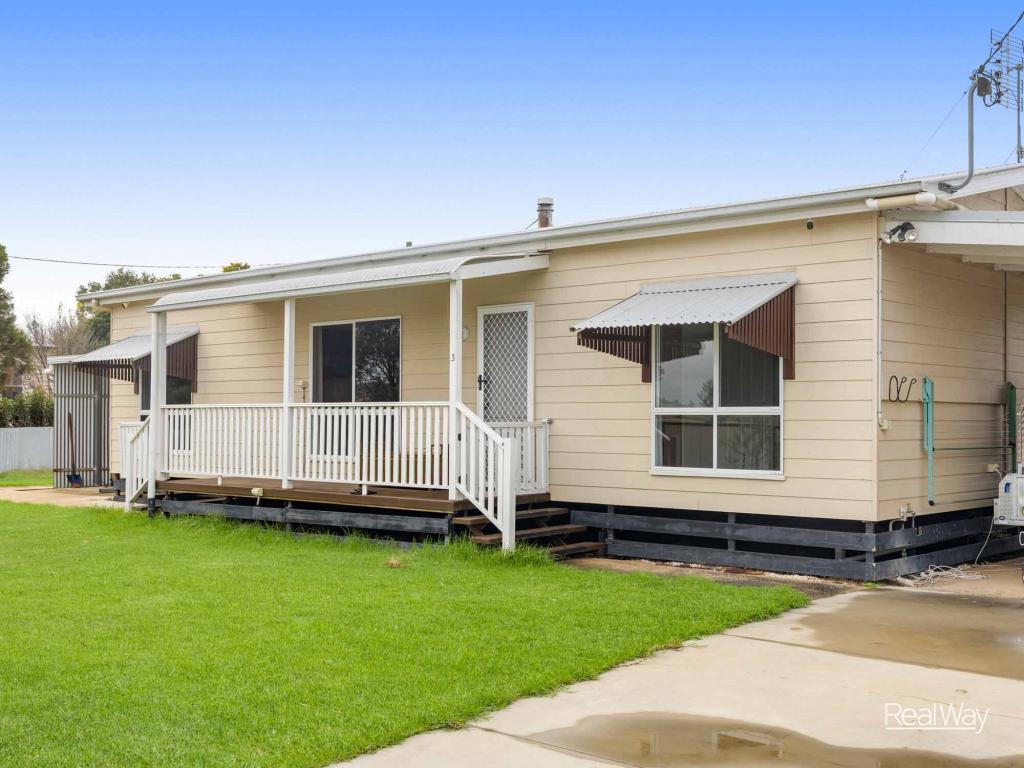 3 Paterson St, Cambooya, QLD 4358
