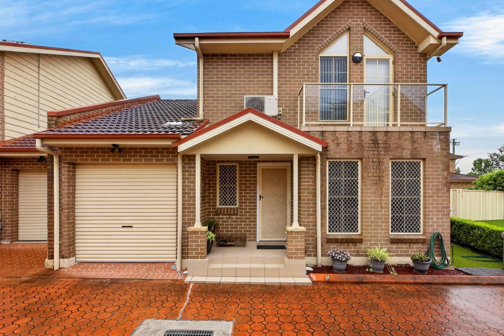 8/5-7 Saywell Rd, Macquarie Fields, NSW 2564