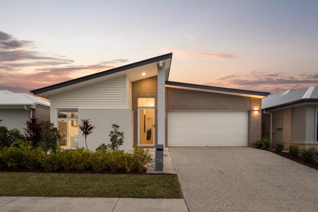 38 Tauton Way, Redland Bay, QLD 4165