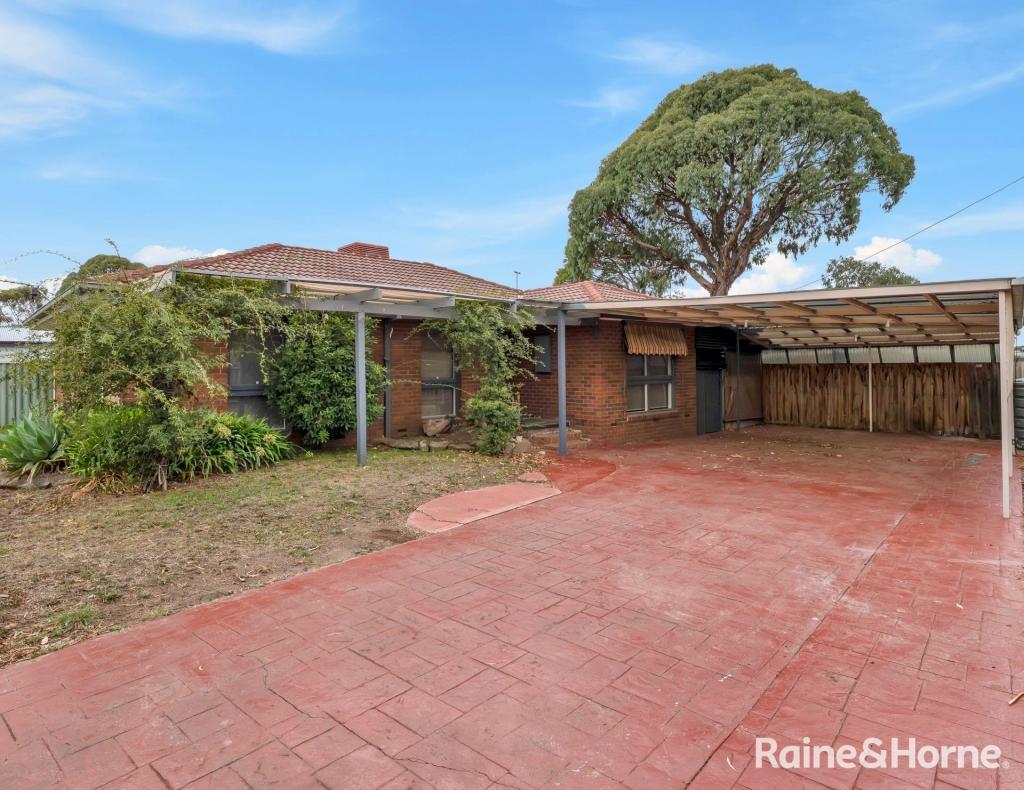 12 Mitford Cres, Craigieburn, VIC 3064