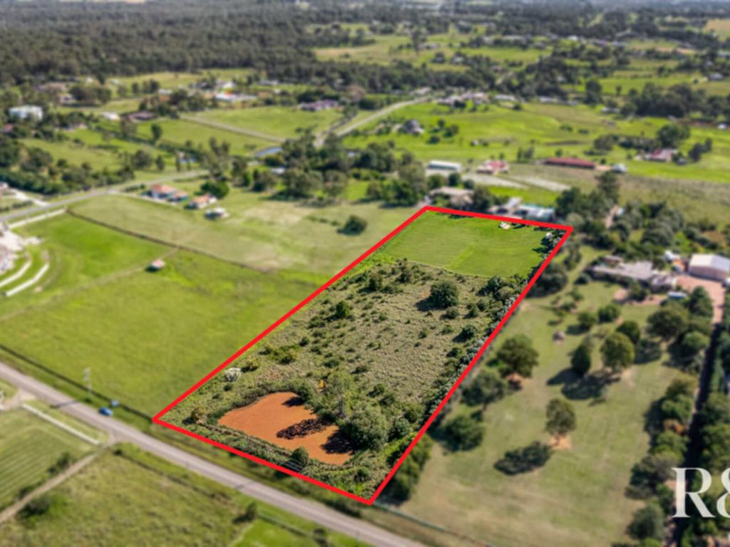 93-99 Calverts Rd, Orchard Hills, NSW 2748