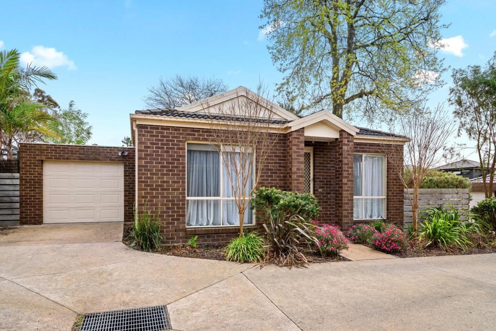 2/4 John St, Langwarrin, VIC 3910