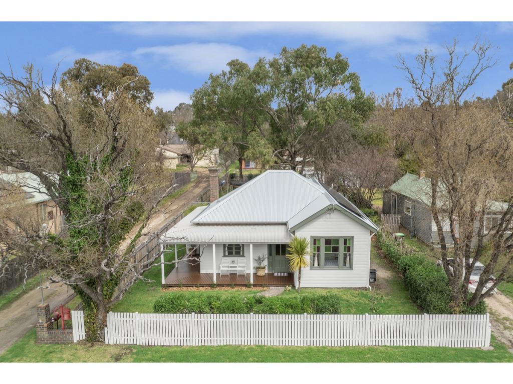 176 Brown St, Armidale, NSW 2350