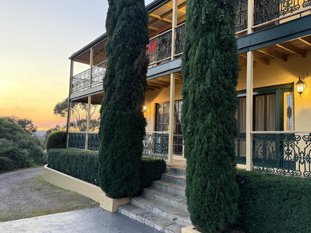 221 Grants Rd, Eden Park, VIC 3757