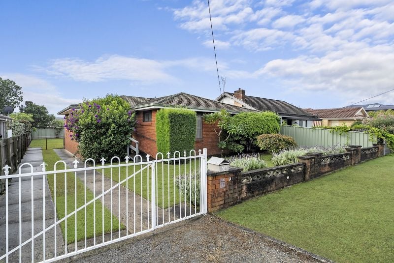 44 Hammond Rd, Toukley, NSW 2263