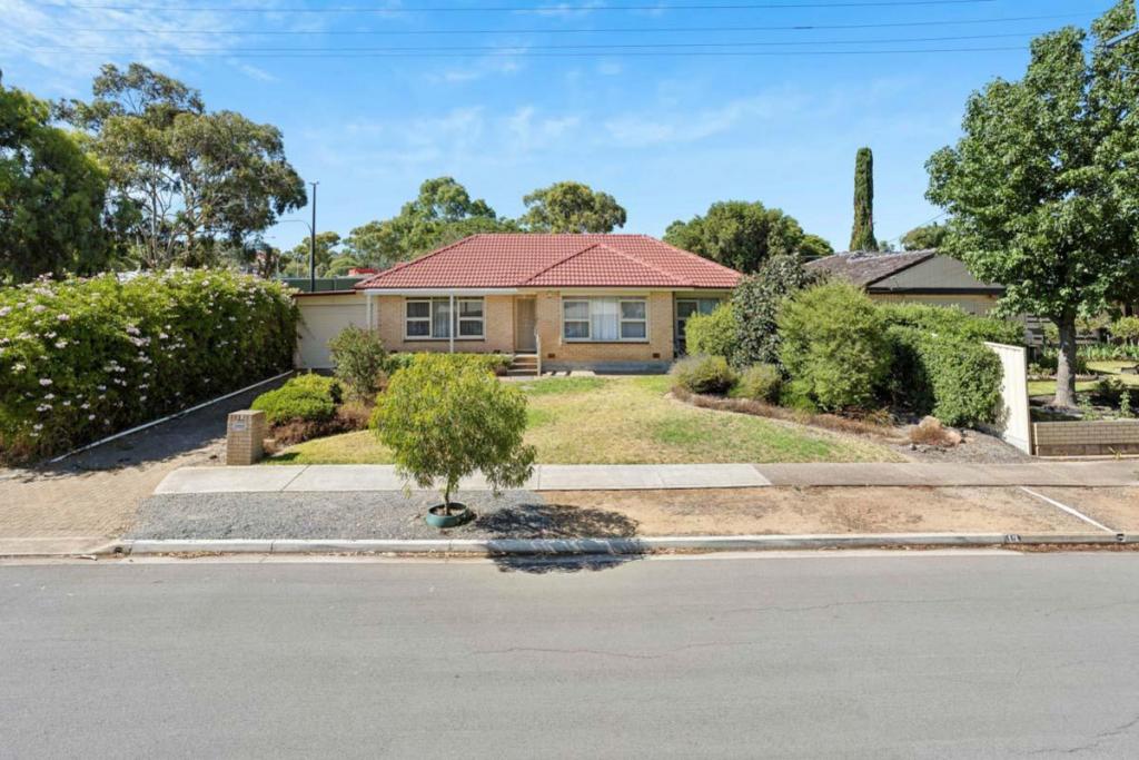 13 Darlington St, Sturt, SA 5047