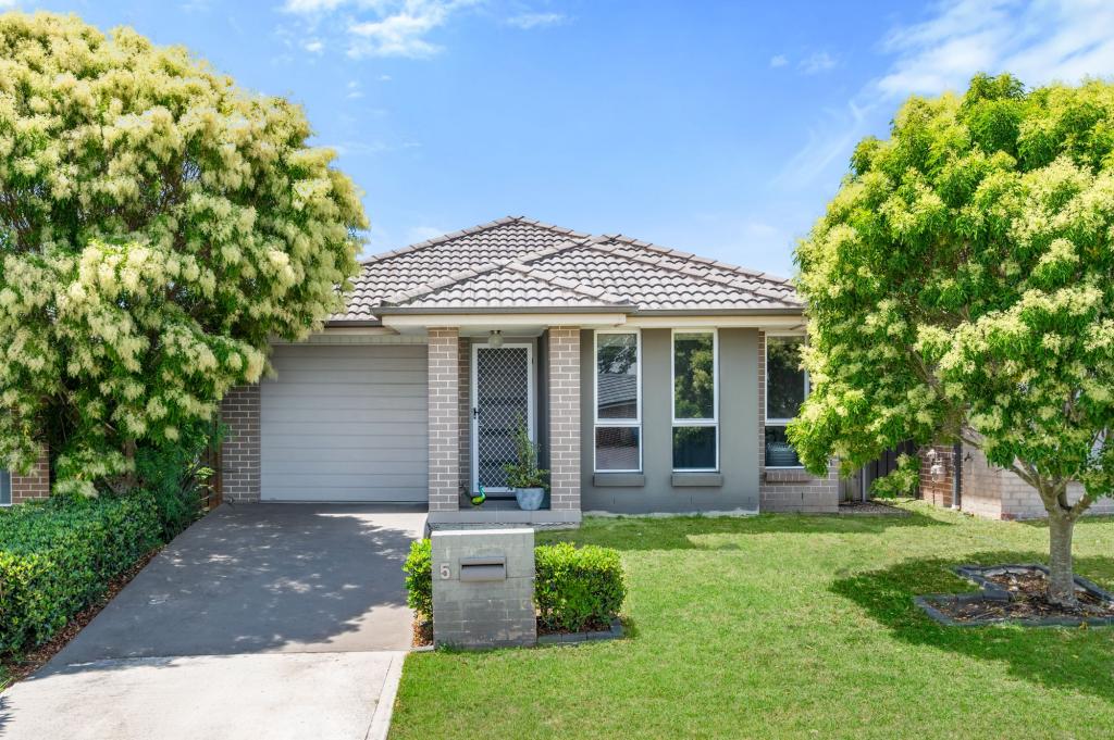 5 Parkinson Rd, Spring Farm, NSW 2570