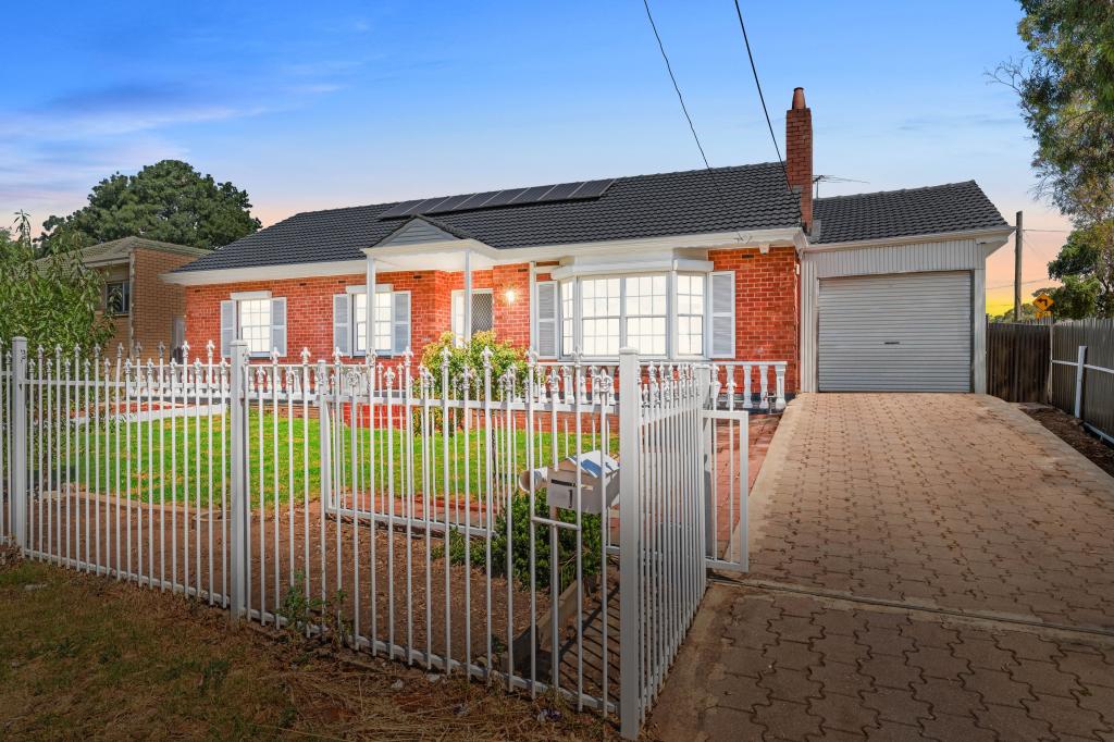 1 Gulfview Pde, Valley View, SA 5093
