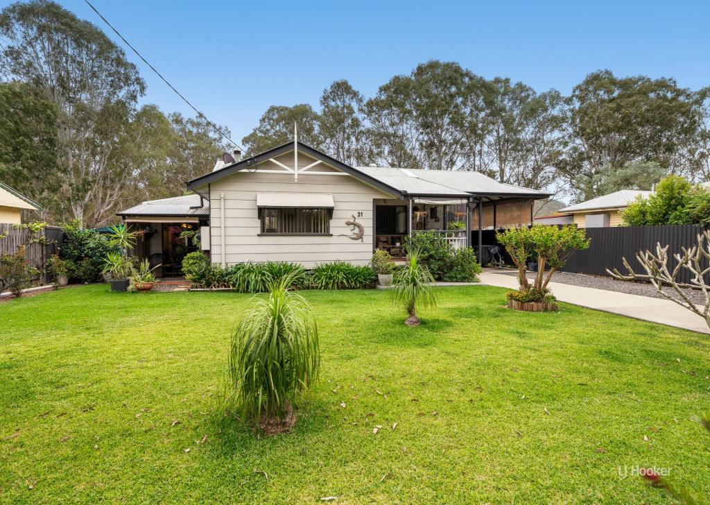 31 Burrows St, Moore, QLD 4314