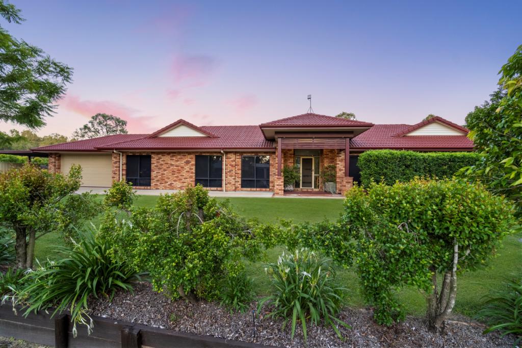 89 Cabernet Cres, Pine Mountain, QLD 4306