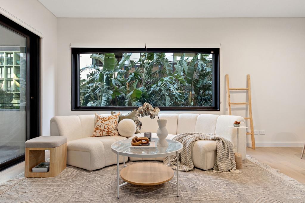 202/18 Wolfe St, Newcastle, NSW 2300