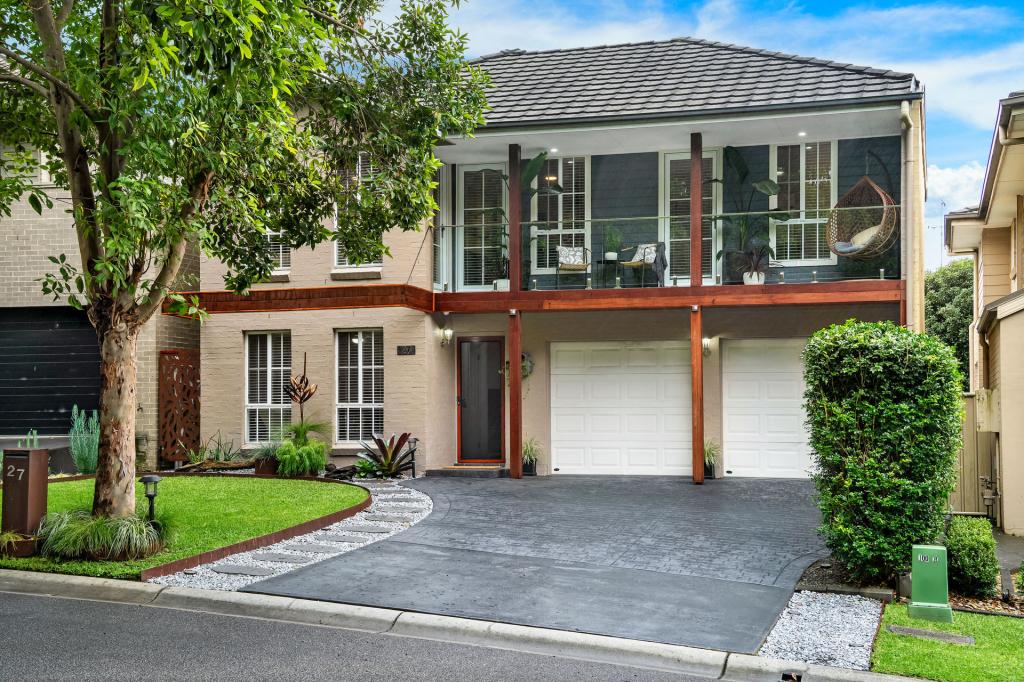27 TRISTANIA ST, MOUNT ANNAN, NSW 2567
