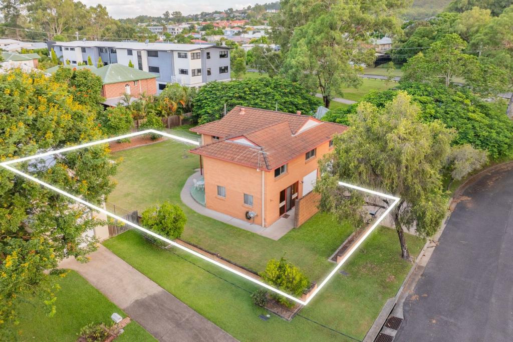 5 Snell St, Camp Hill, QLD 4152