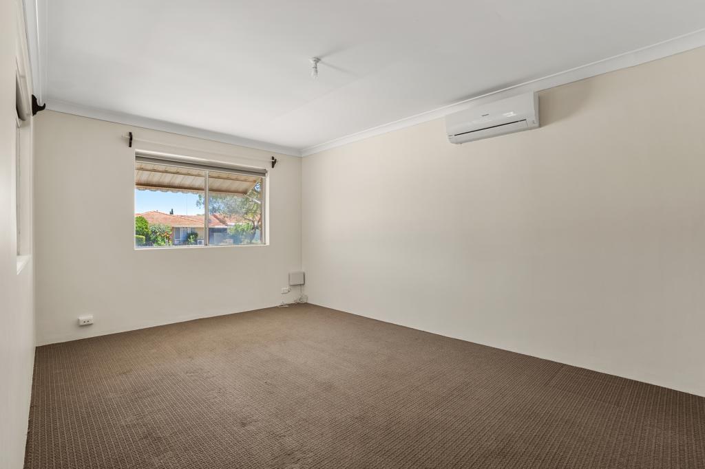 61 Hackett St, Mandurah, WA 6210