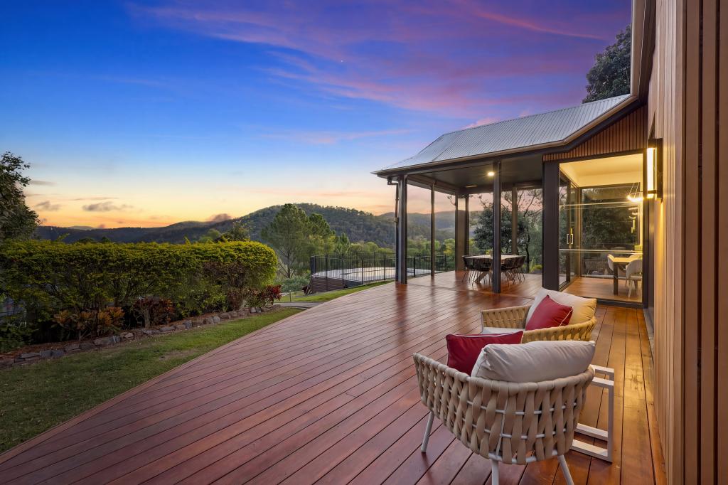 90 Crest Hill Dr, Wongawallan, QLD 4210