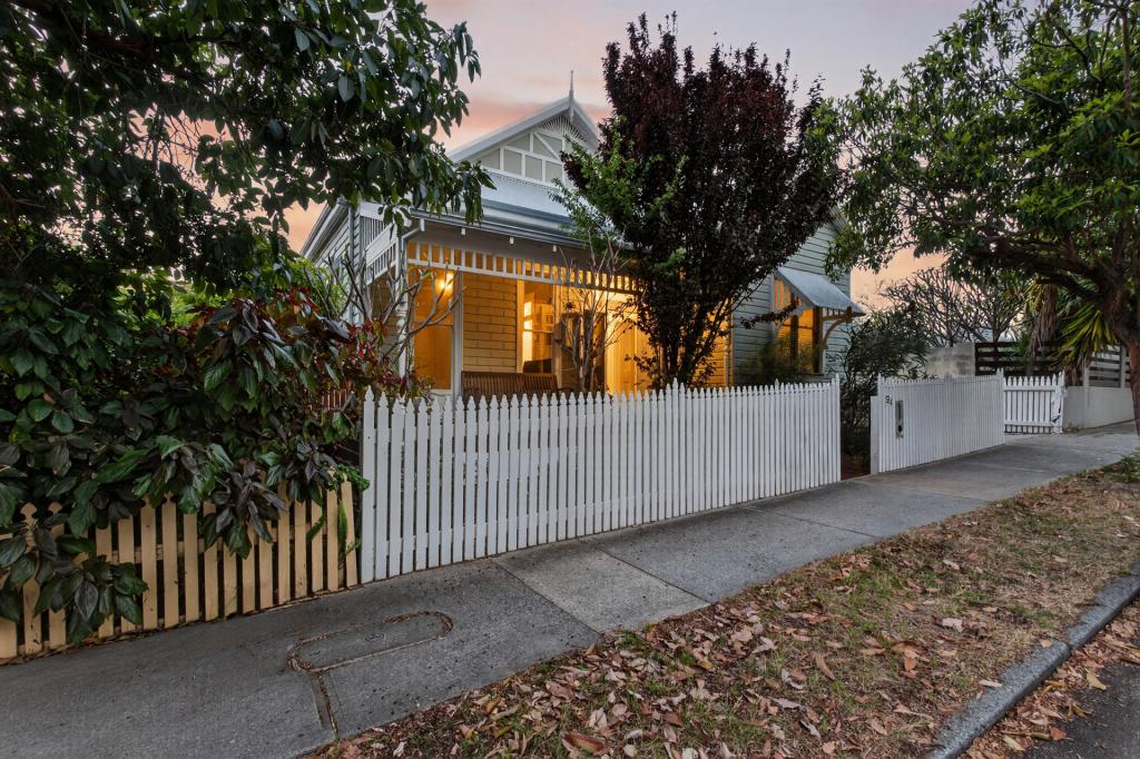 94 St Leonards Ave, West Leederville, WA 6007