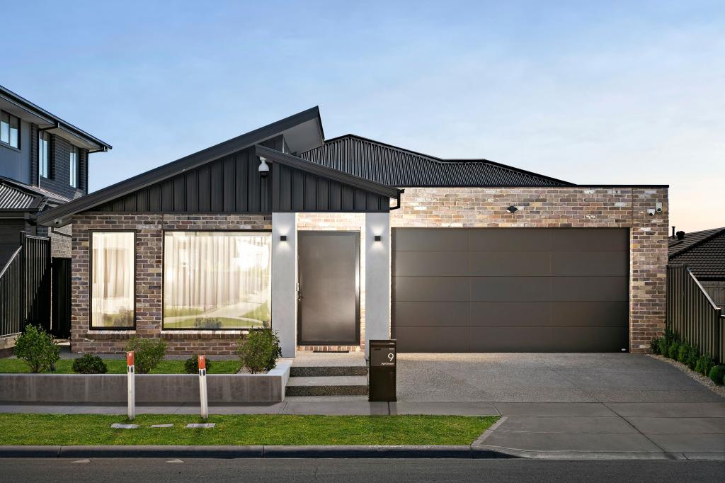 9 April St, Greenvale, VIC 3059