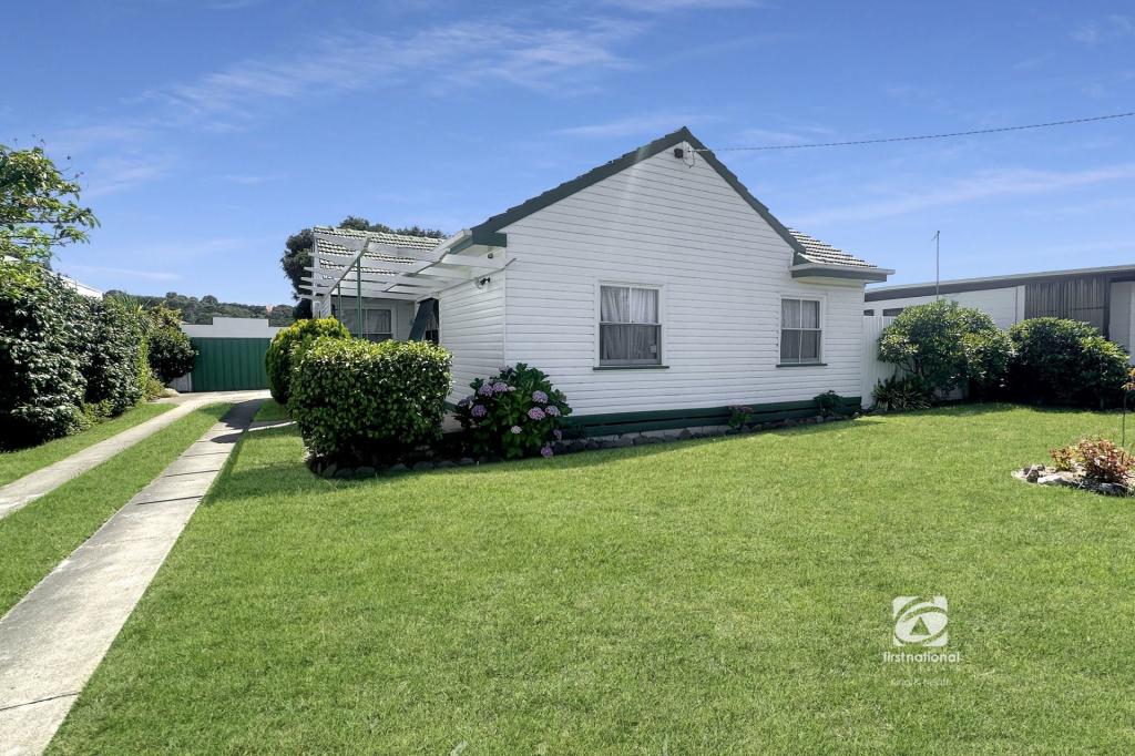 63 Coates Rd, Lakes Entrance, VIC 3909