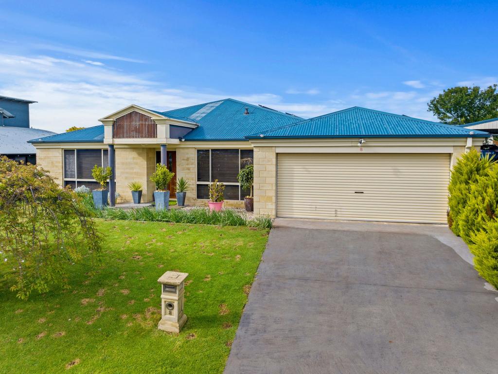 8 Norview Dr, Leongatha, VIC 3953