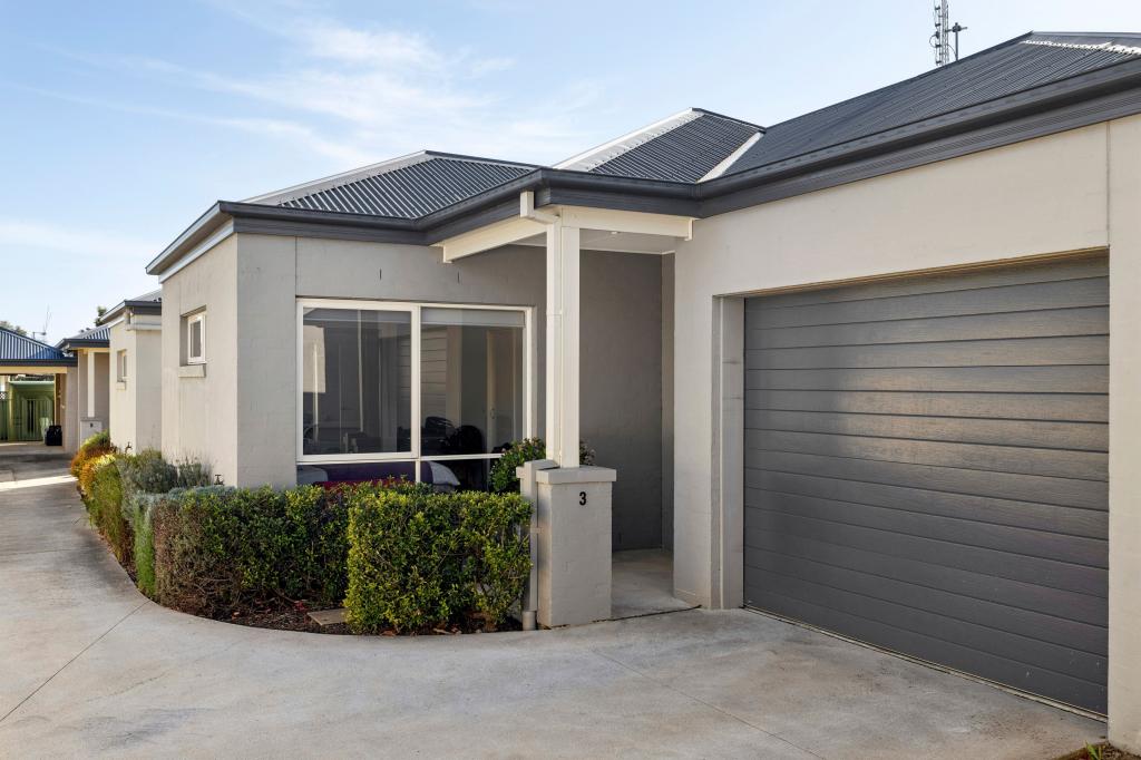 3/13 Bourke St, Kyneton, VIC 3444