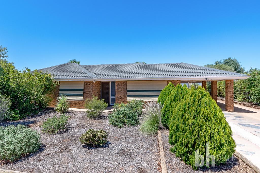 35 Eringa Ave, Loxton, SA 5333