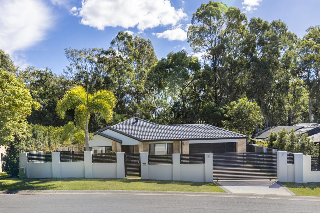 12 Greenbank Cct, Carrara, QLD 4211