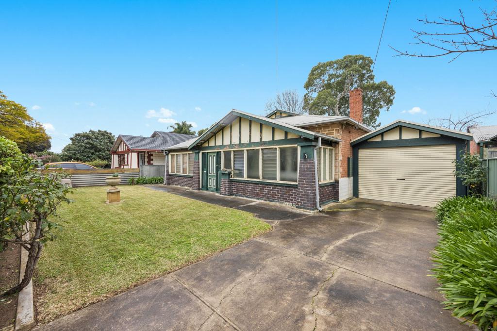 19 LESLIE ST W, ST CLAIR, SA 5011