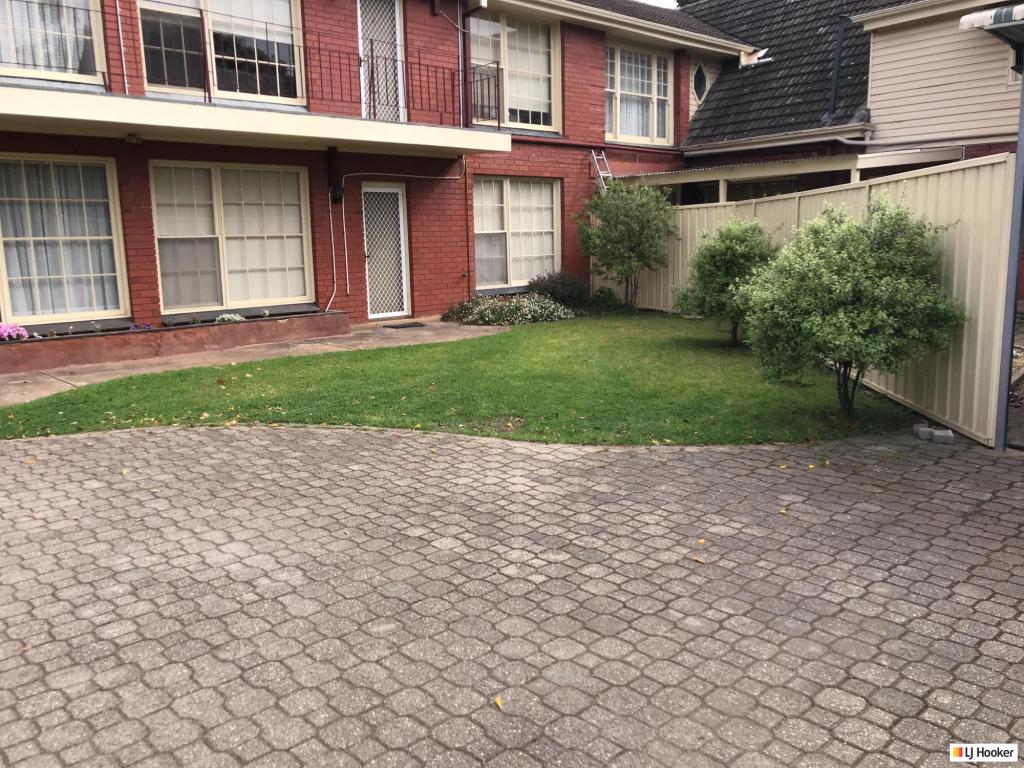 1/7 Crozier Tce, Oaklands Park, SA 5046