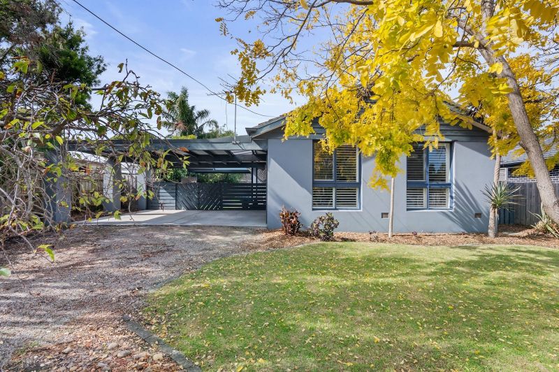 12 Cawarra St, Mornington, VIC 3931