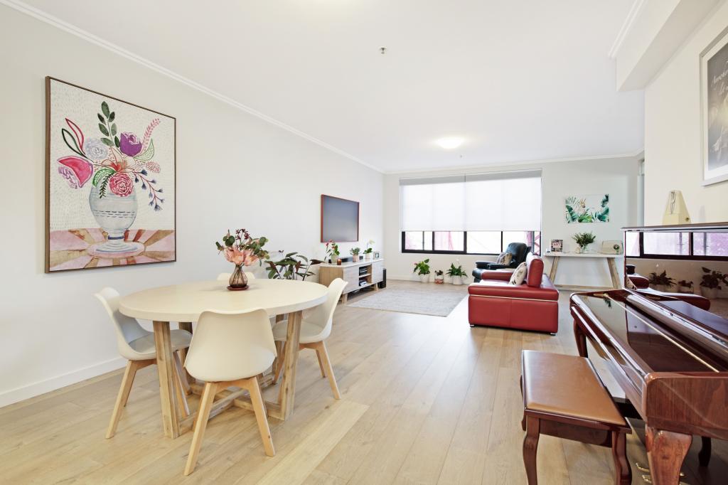 117/8 Roland St, Rouse Hill, NSW 2155