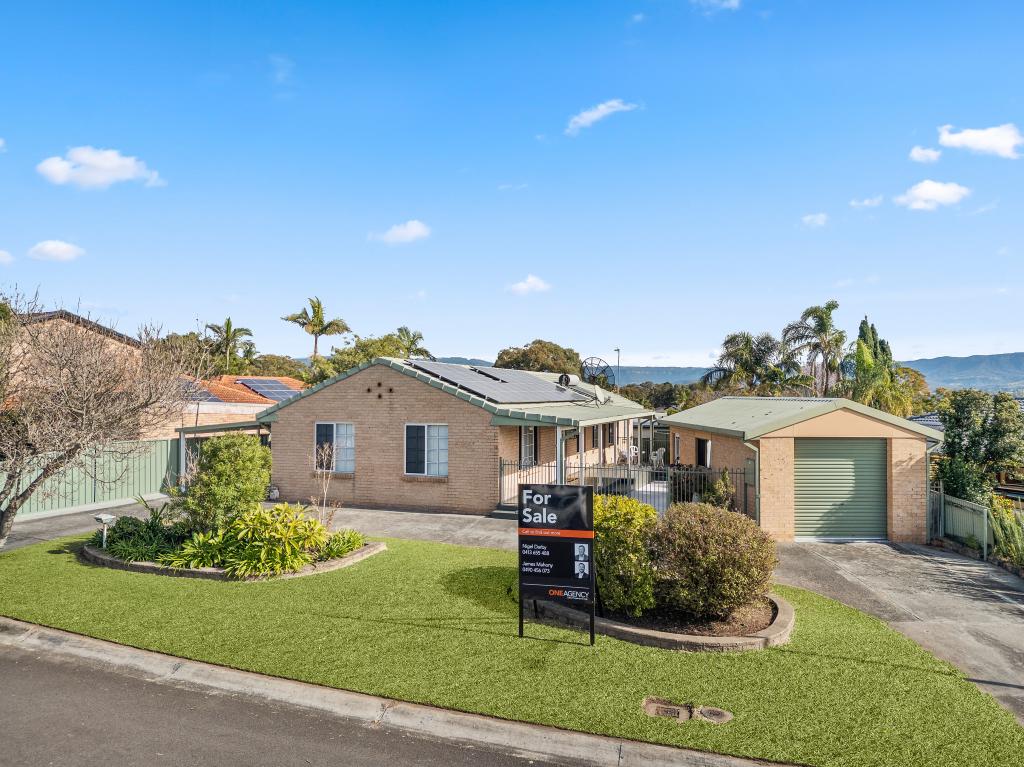 42 Tarra Cres, Oak Flats, NSW 2529