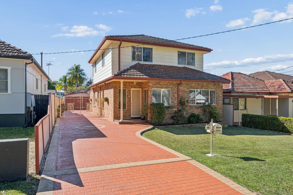 82 Armitree St, Kingsgrove, NSW 2208