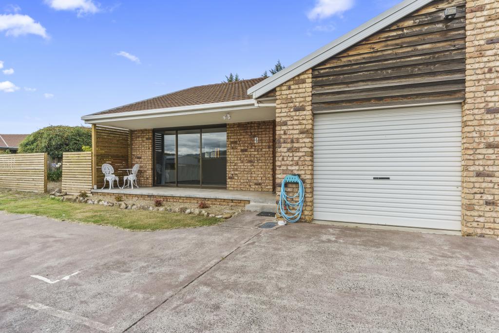 4/10 Racecourse Rd, Brighton, TAS 7030