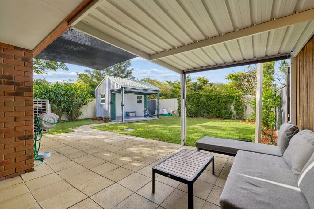 2/4 Musical Ct, Oxenford, QLD 4210