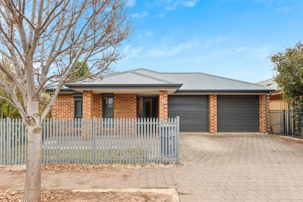 5 Emperor Way, Munno Para, SA 5115