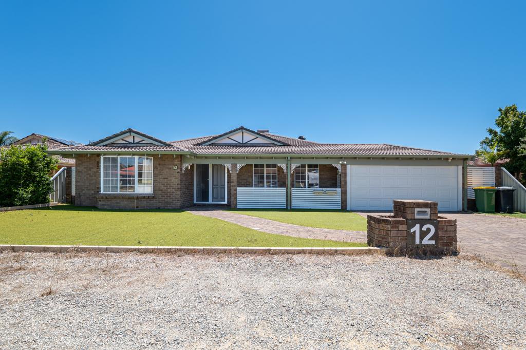 12 Clarendon Ct, Thornlie, WA 6108