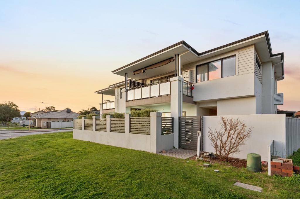 2/26 Smiths Ave, Redcliffe, WA 6104