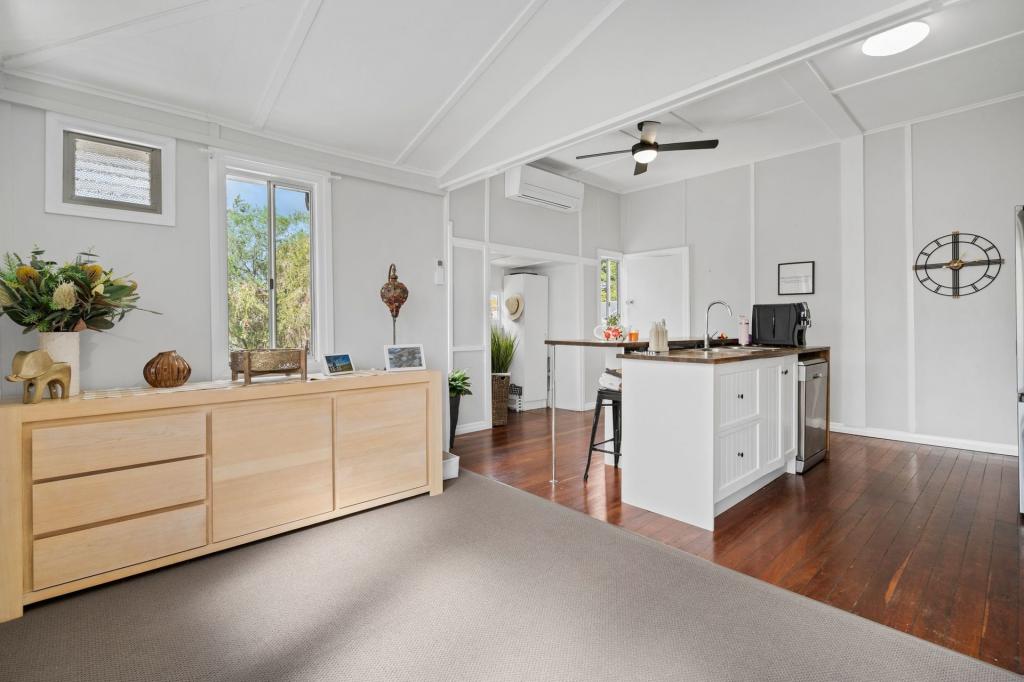 14 Tregair St, Newtown, QLD 4305