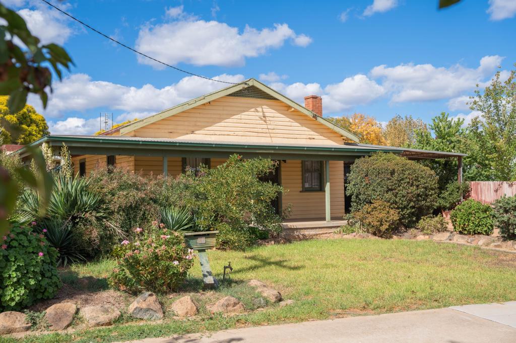 37 Forbes Rd, Parkes, NSW 2870