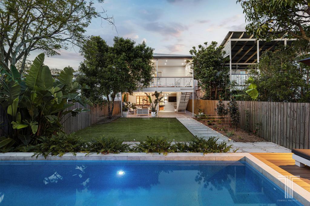 19 Jubilee St, Stones Corner, QLD 4120