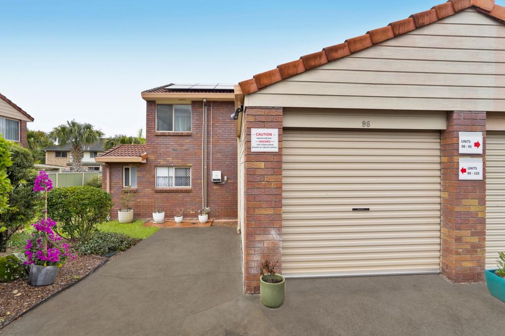 98/601 Pine Ridge Rd, Biggera Waters, QLD 4216