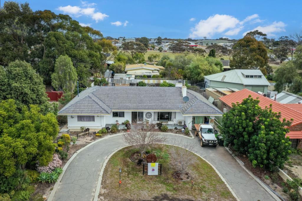 71 Yougenup Rd, Gnowangerup, WA 6335