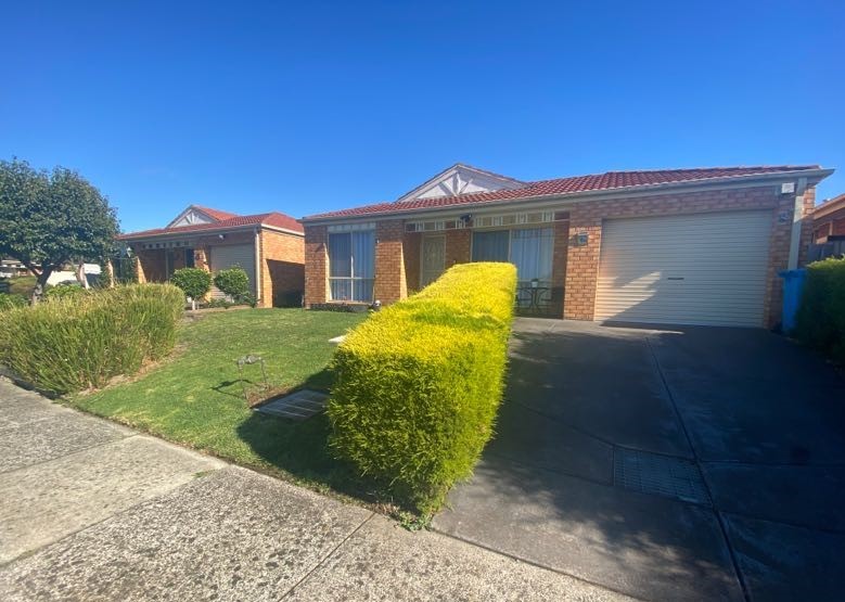 15a Staunton Walk, Cranbourne East, VIC 3977