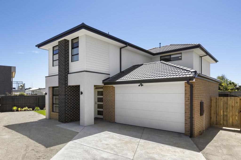 4 Calk Tce, St Leonards, VIC 3223