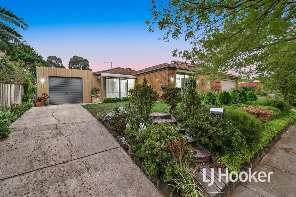 34 Lake View Dr, Narre Warren South, VIC 3805