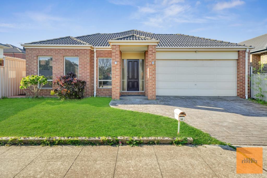 30 Drummond St, Caroline Springs, VIC 3023