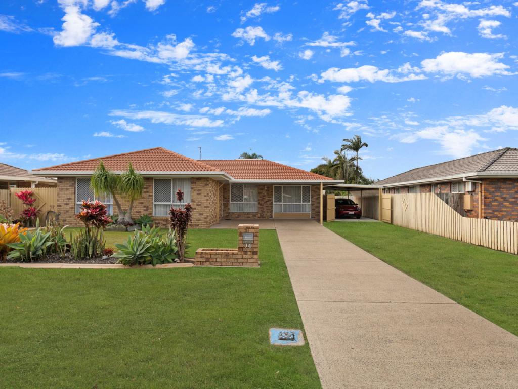 34 Cedar Cres, Kawungan, QLD 4655