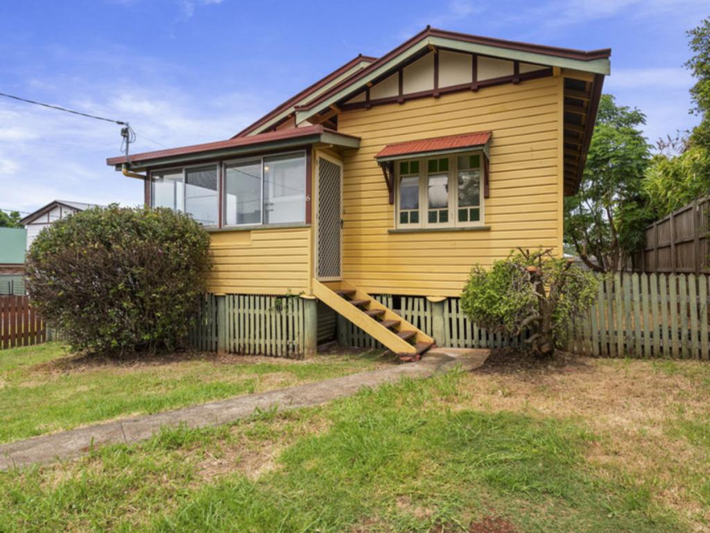 6 TELL ST, EAST TOOWOOMBA, QLD 4350